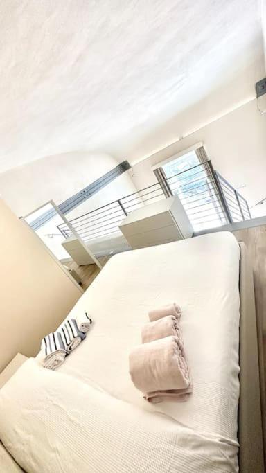 Duomo Modern Loft 100Mt From Duomo And Lake Como Exterior photo