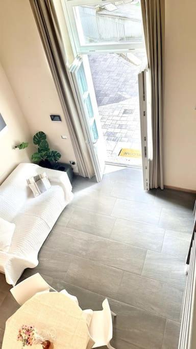 Duomo Modern Loft 100Mt From Duomo And Lake Como Exterior photo